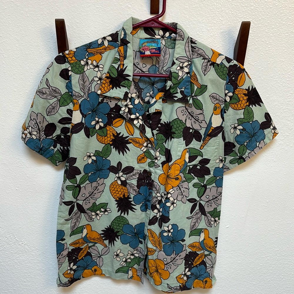 Vintage Hawaiian shirt - size M